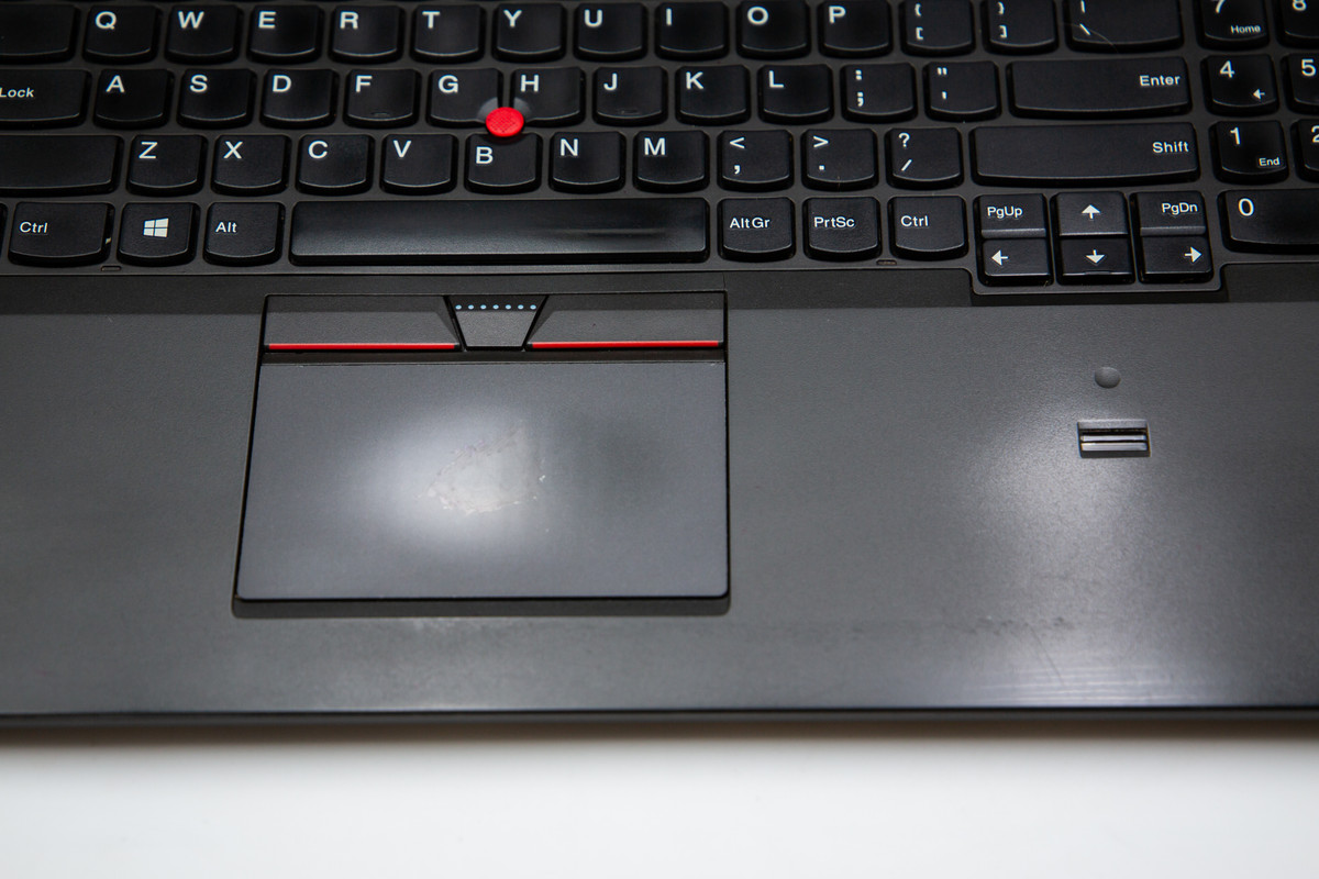 Lenovo ThinkPad T560 i5 6th Gen 15.6" Laptop (Refurbished) - Image 4