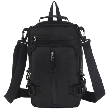 CANYON CB-1, fanny pack 290MM x160MM x90MMBlackExterior materials: 100% PolyesterInner materials:100% Polyester